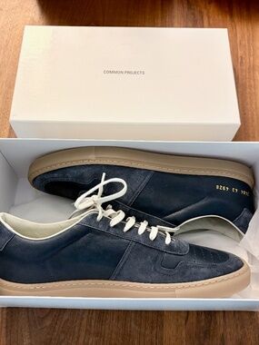 Common Projects: BBall Slim Low Top Sneaker (Navy)